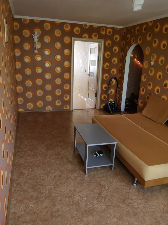 Sale of a 2-bedroom apartment renovated