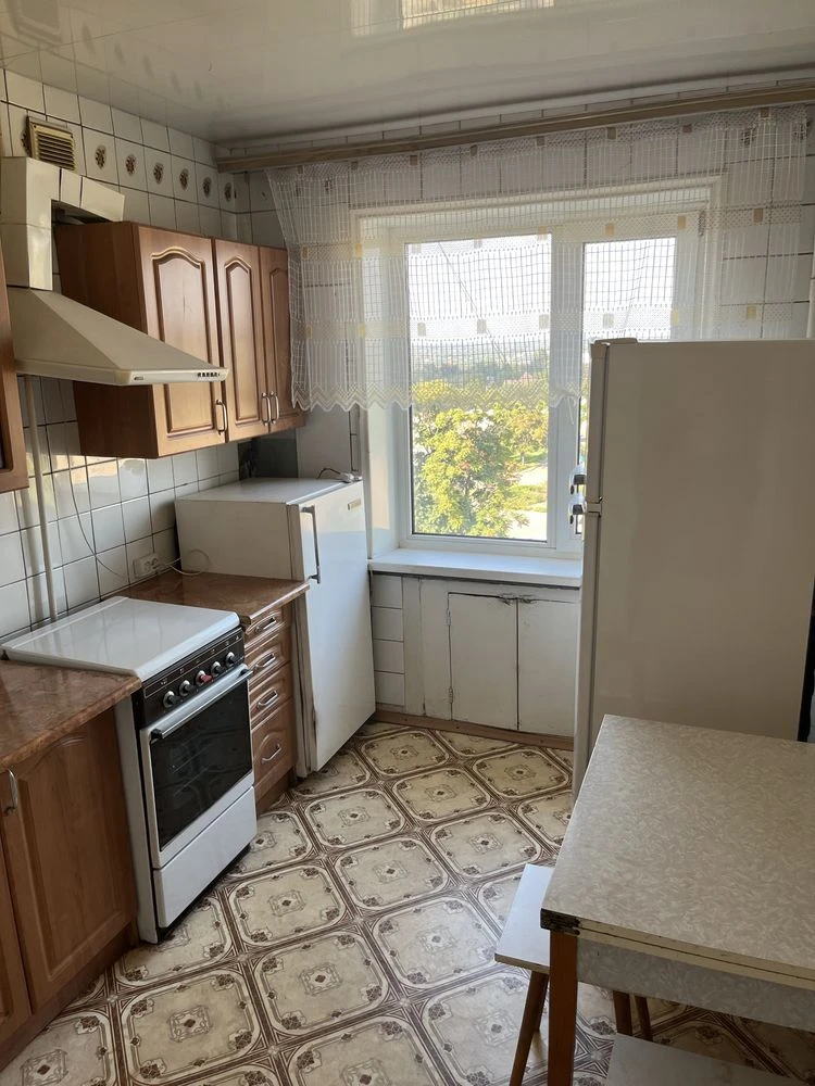 Urgent sale of a 3-room apartment in the center (Pushkin Street, 41)!