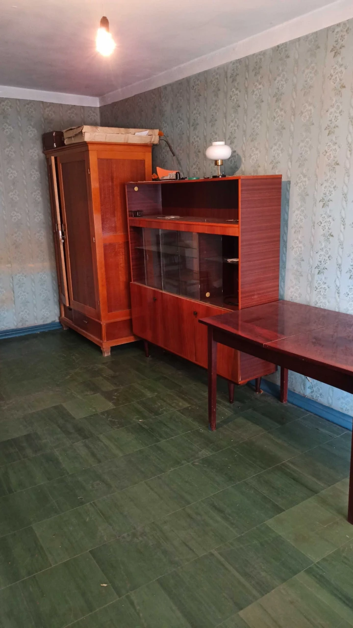 3-комнатная квартира с хорошим планировкой, Юбилейная, ул. Пок