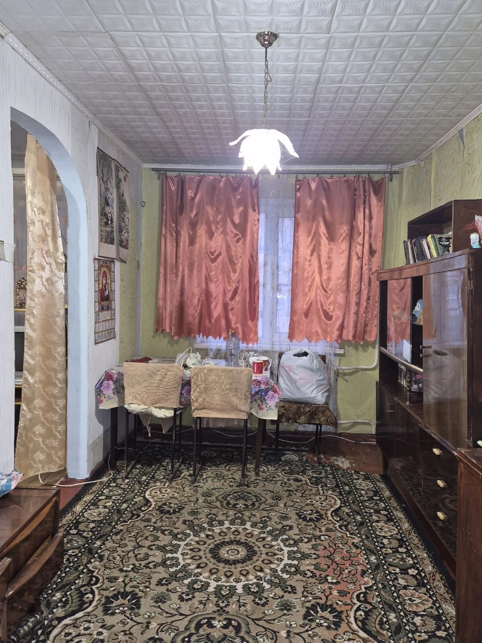 For Sale: 2-room apartment on the 3rd floor in the Uhtomsky Voskhom residential complex, Plia district.