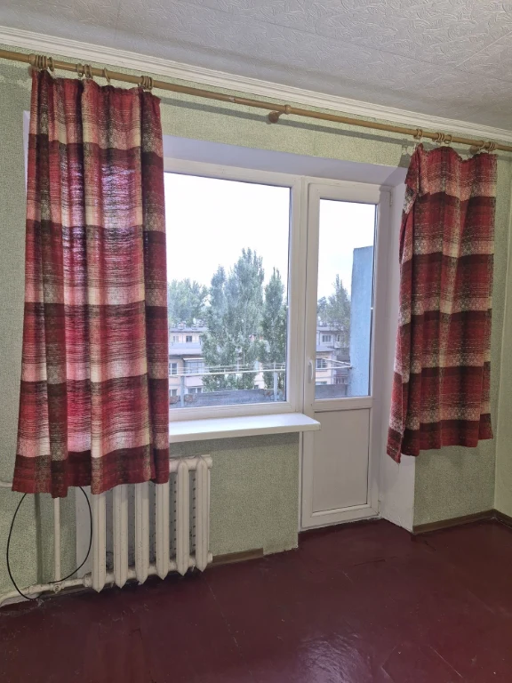 For Sale: 1-room apartment in Uhtomsky, Sevg