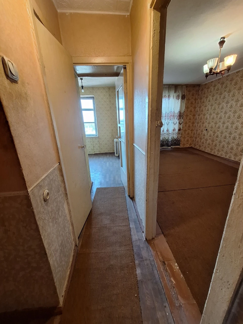 Affordable apartment on Druzhbi Street