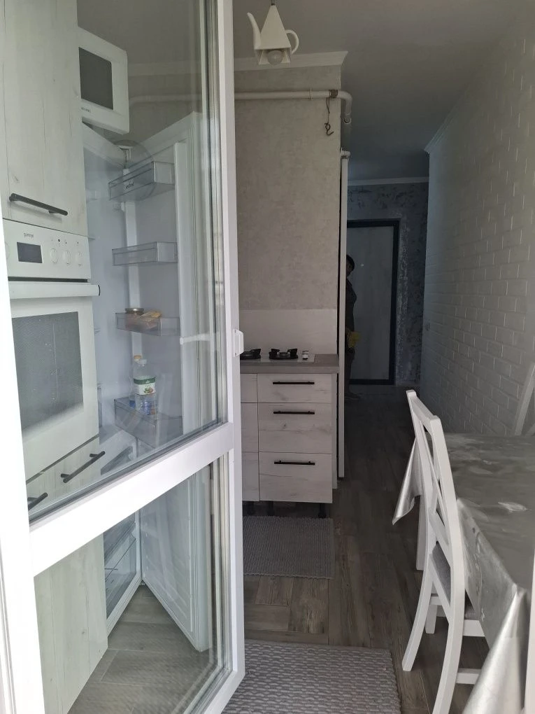 Продається 2-кімнатна квартира на 129 кварталі