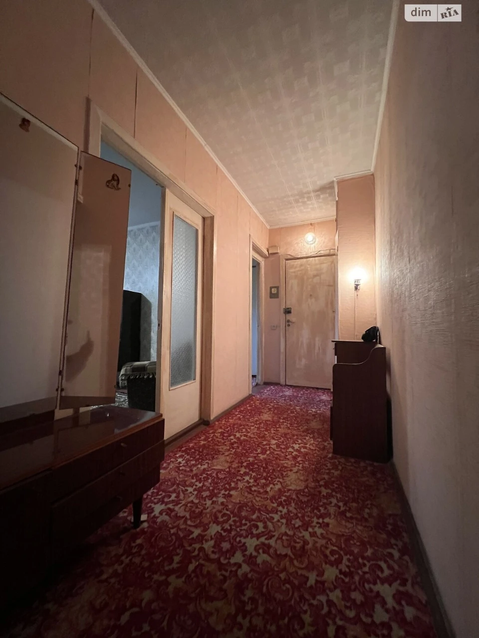 Apartment for Sale: Saksanysky