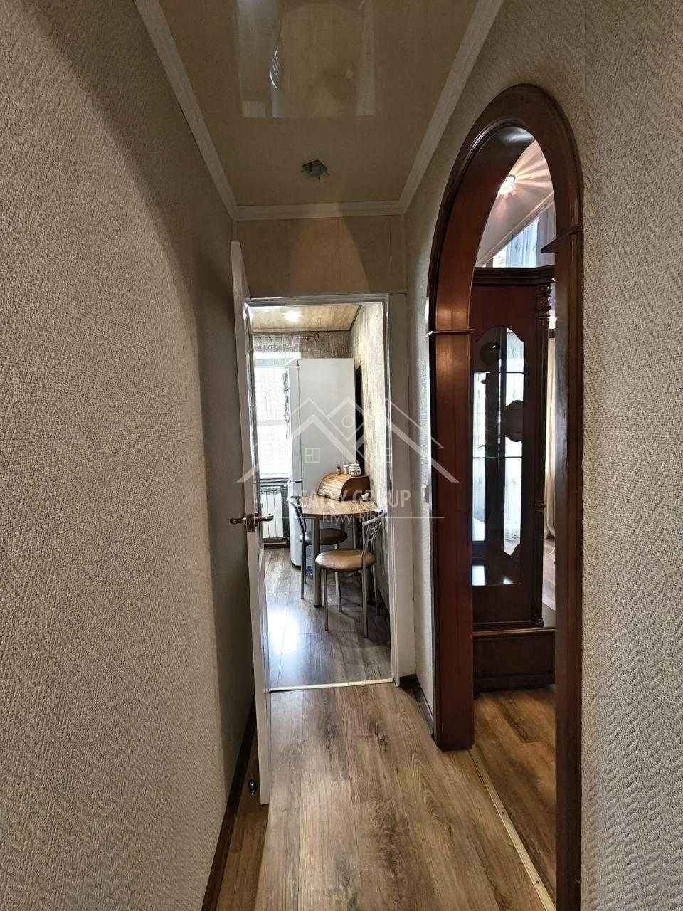 For Sale 3-bedroom apartment with independent heating (Matevych)