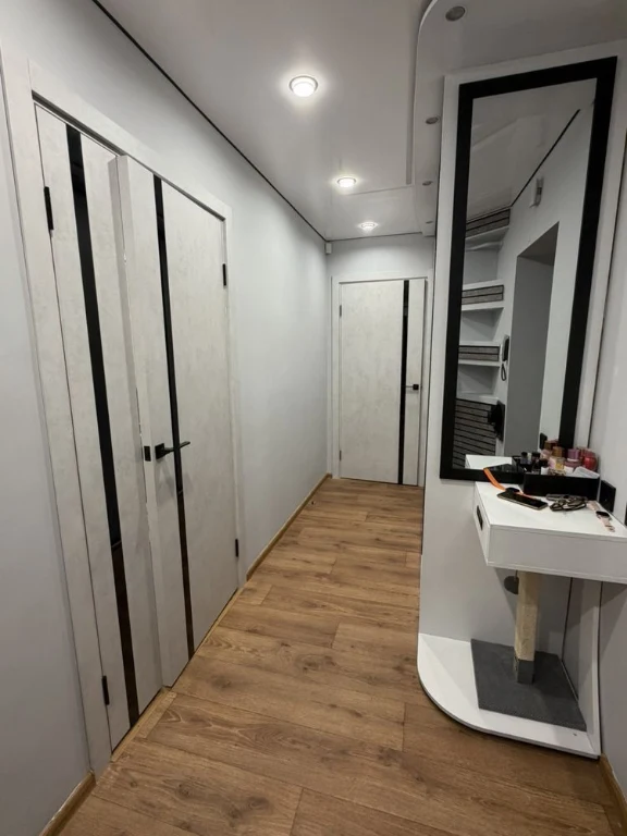 For Sale: 2-bedroom apartment in the 5th Zarechnyy microdistrict