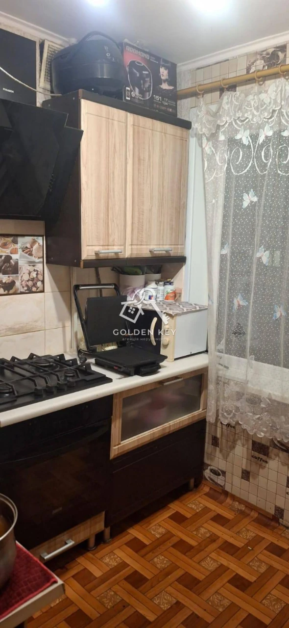 Продаж трикімнатній квартири на проспекті 200-річчя в Кривому Розі