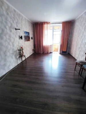 Selling a 2-room apartment. Street Sichichlavska (Pioner)