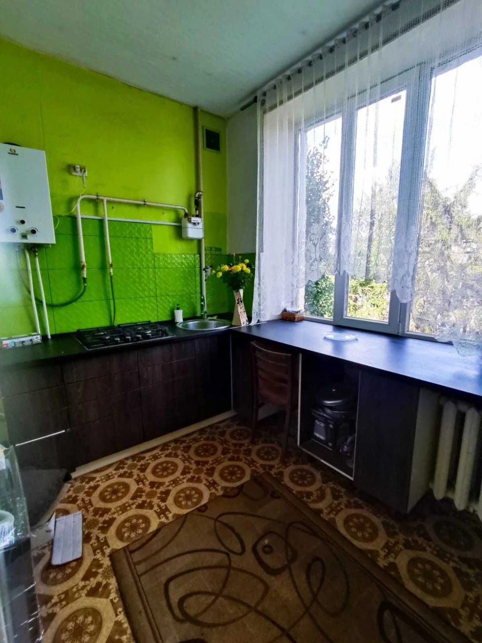 Selling a 2-room apartment. Street Sichichlavska (Pioner)