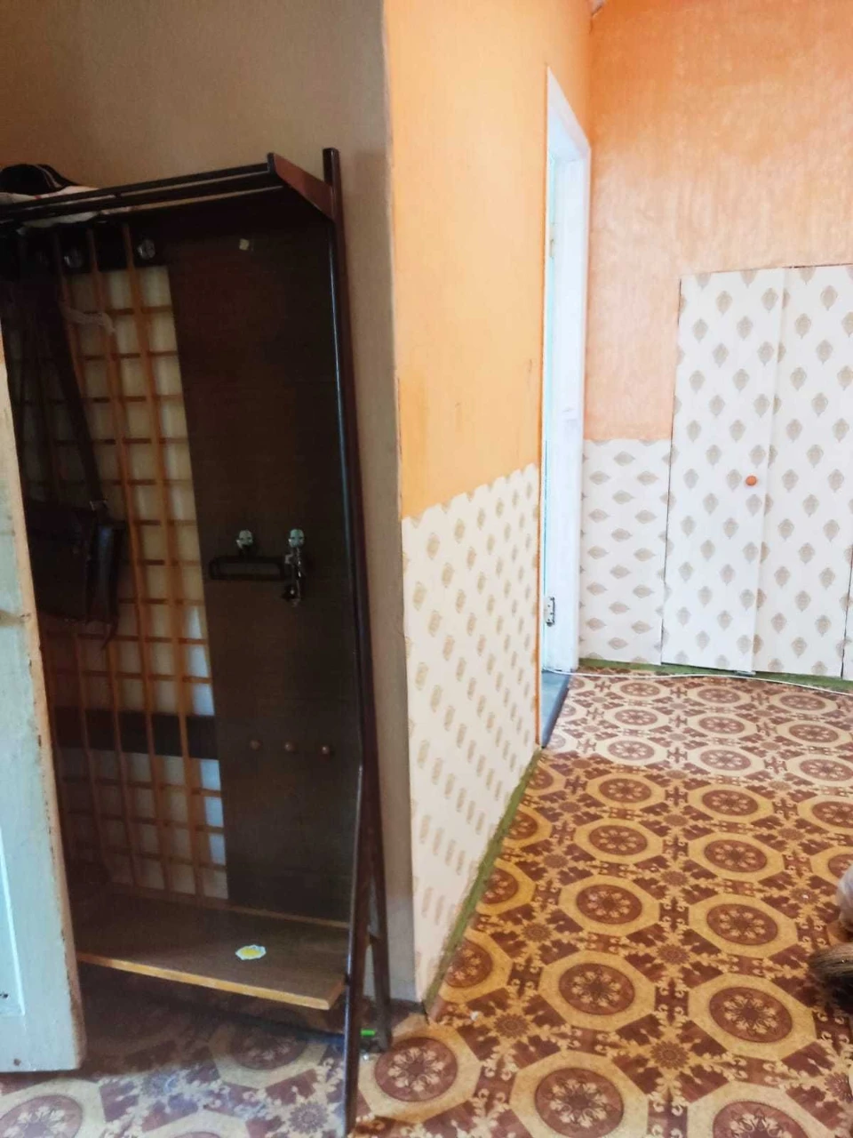 Selling a 2-room apartment. Street Sichichlavska (Pioner)