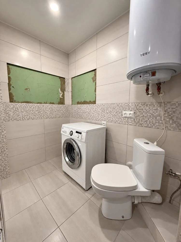 Selling my 3-room apartment on Street of Peace, 7 (Dzerzhynka)