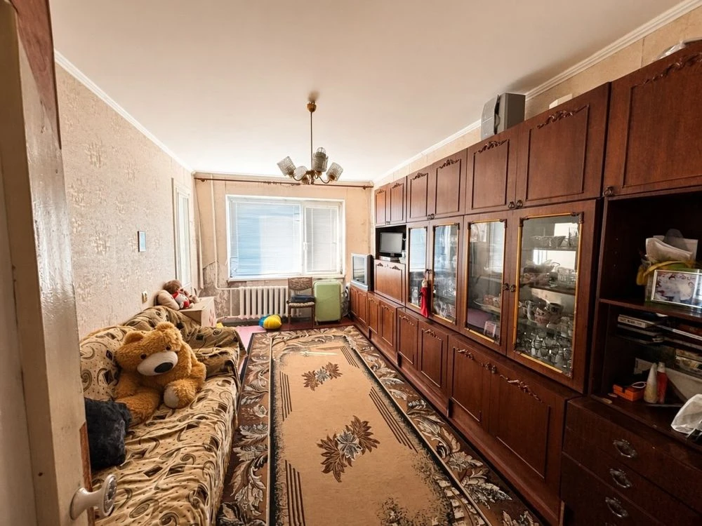 3-bedroom apartment for sale on Avraemenko Street