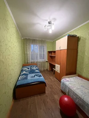 Продается 2-комнатная квартира на ул. Генерала Радьевского, дом 5