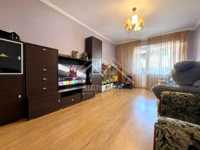 Квартира. Кривий Ріг, вулиця Володимира Бизова