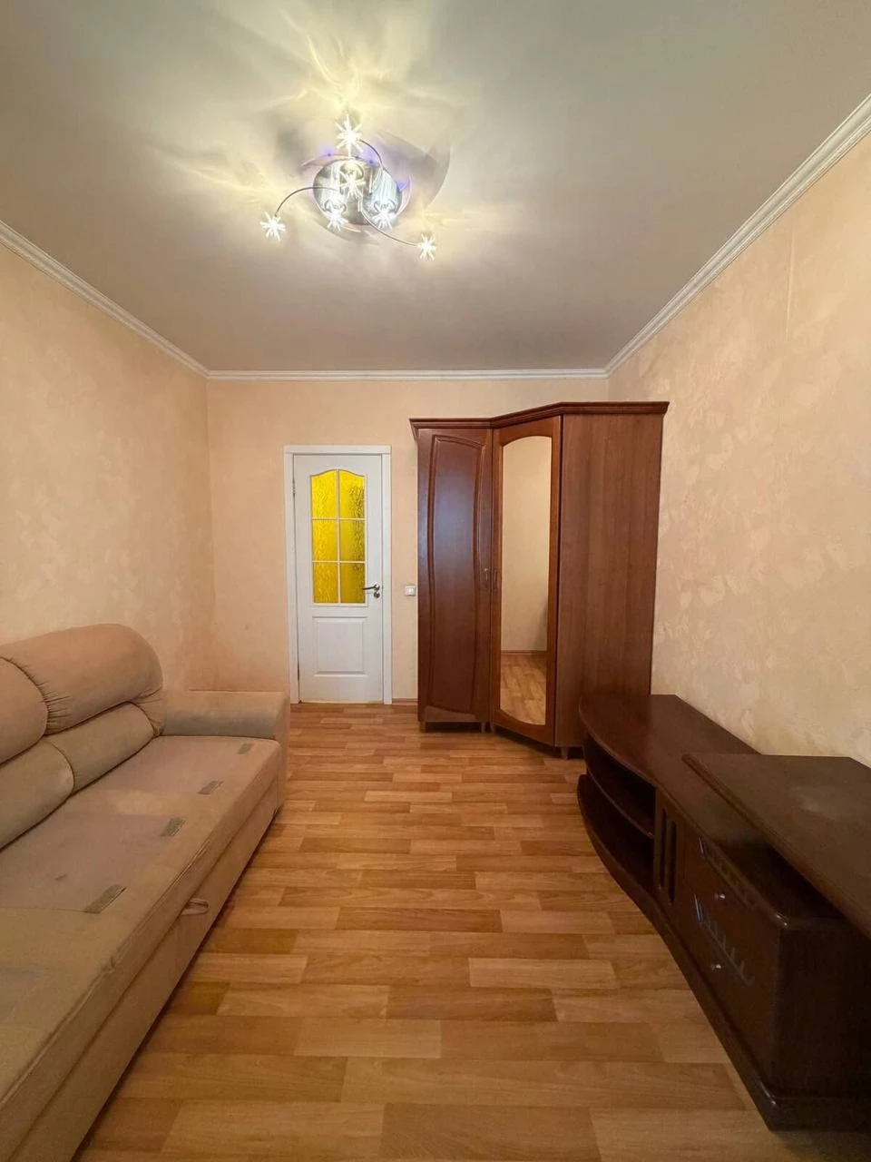Продаж 3-кімнатній квартири в Сонячному мікрорайоні