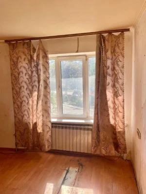 One-bedroom apartment from owner for renovation