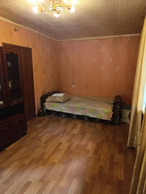 Продам однокомнатную квартиру на Восходе.