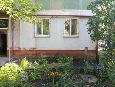 Продам однокомнатную квартиру на Восходе.