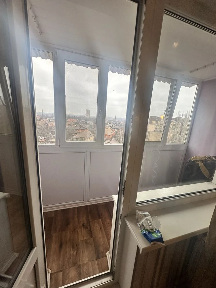 Selling 3-bedroom apartment, 95 sq meters