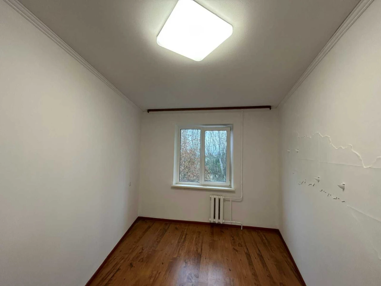 For Sale 4-room apartment, Ivan Avramenko st. Building 12 / Bul.