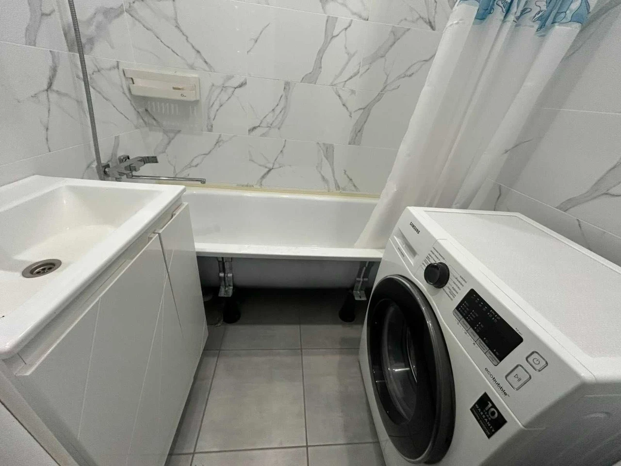 For Sale 4-room apartment, Ivan Avramenko st. Building 12 / Bul.