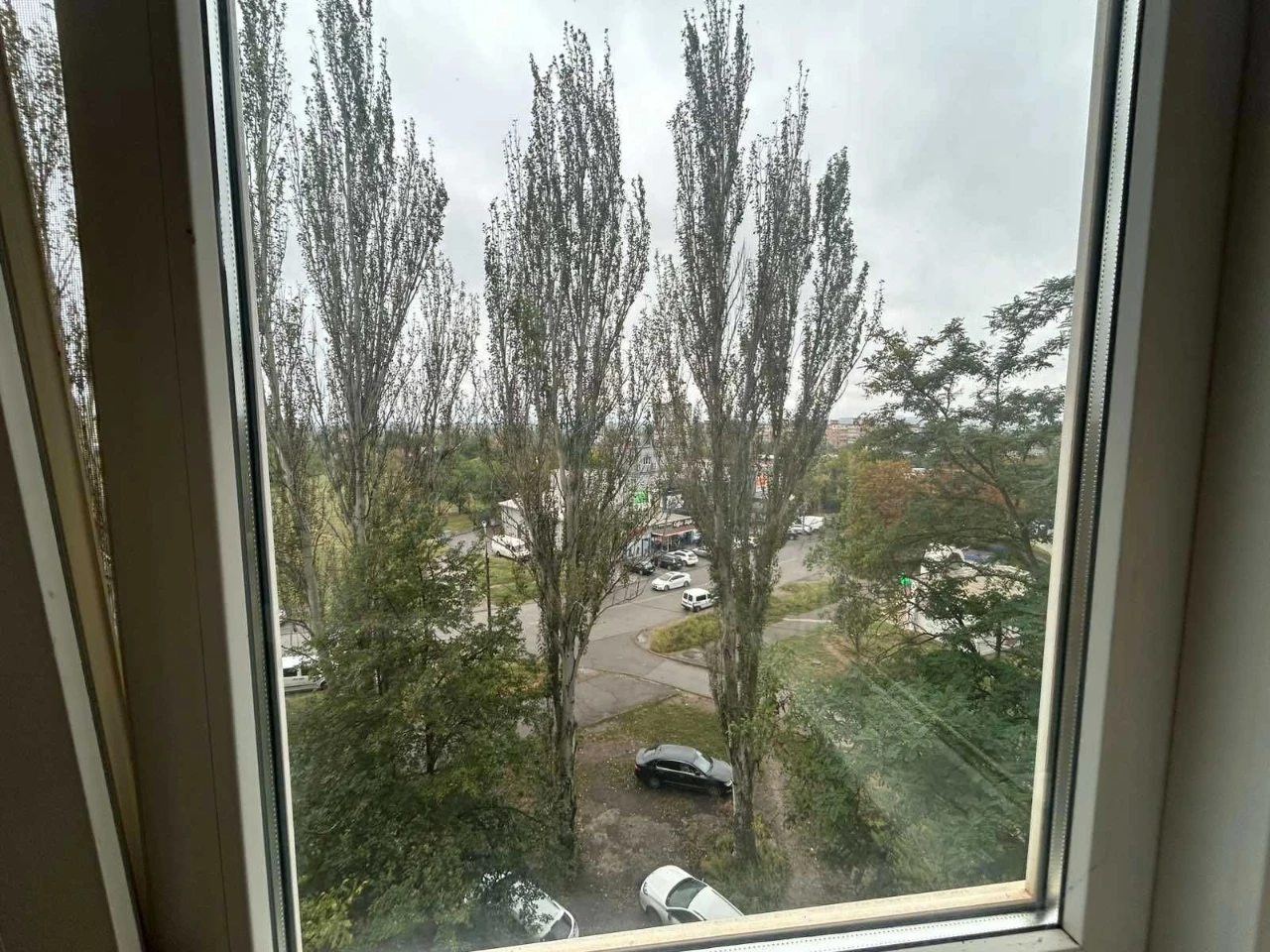 For Sale 4-room apartment, Ivan Avramenko st. Building 12 / Bul.