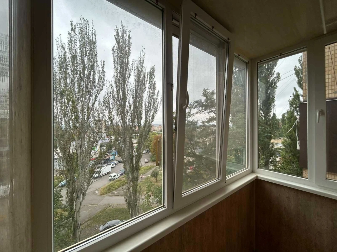 For Sale 4-room apartment, Ivan Avramenko st. Building 12 / Bul.
