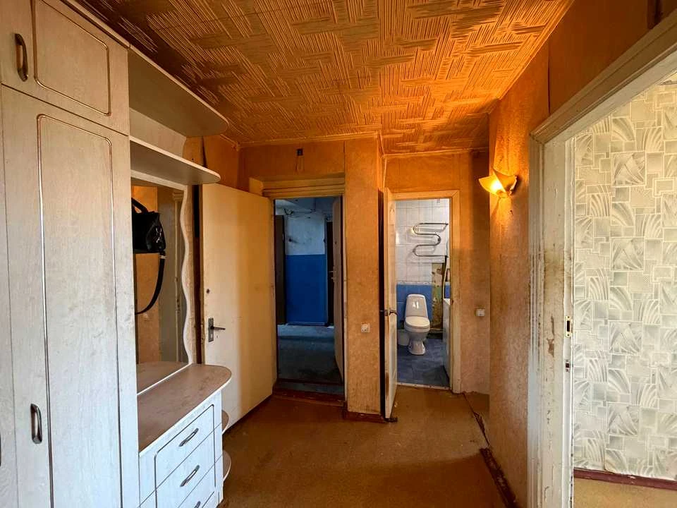 Apartment. Krivoi Rog, Kacholova st.