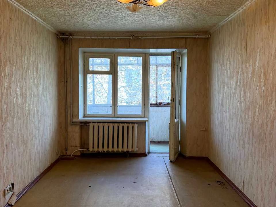 Apartment. Krivoi Rog, Kacholova st.