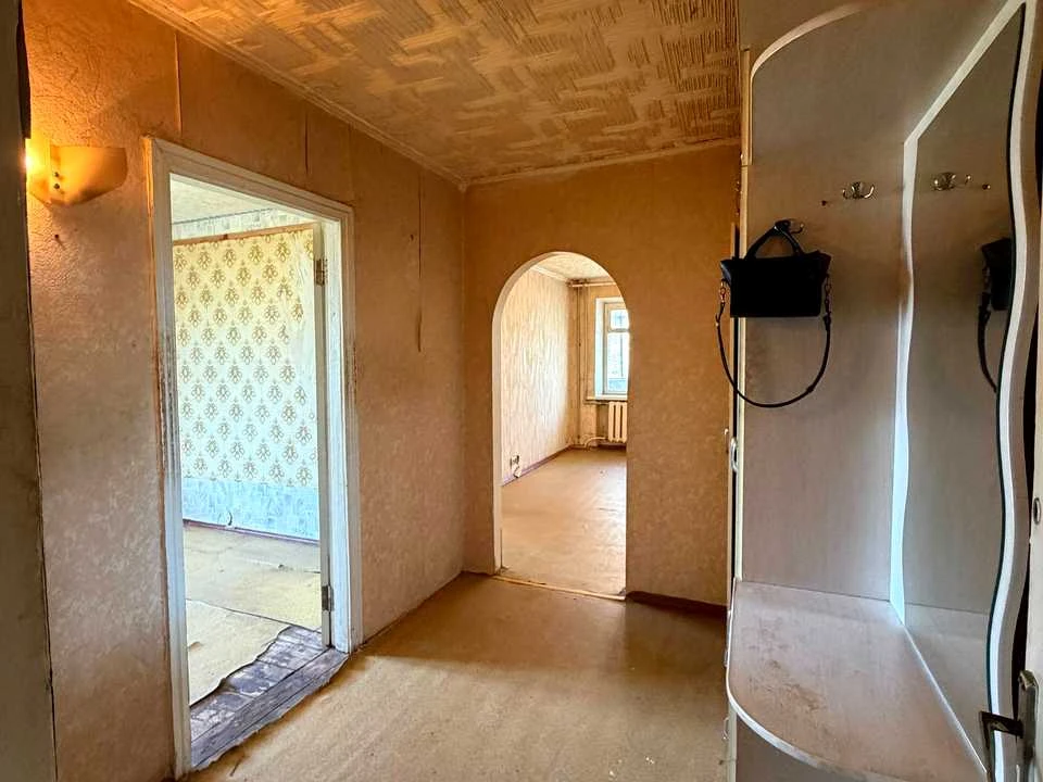 Apartment. Krivoi Rog, Kacholova st.