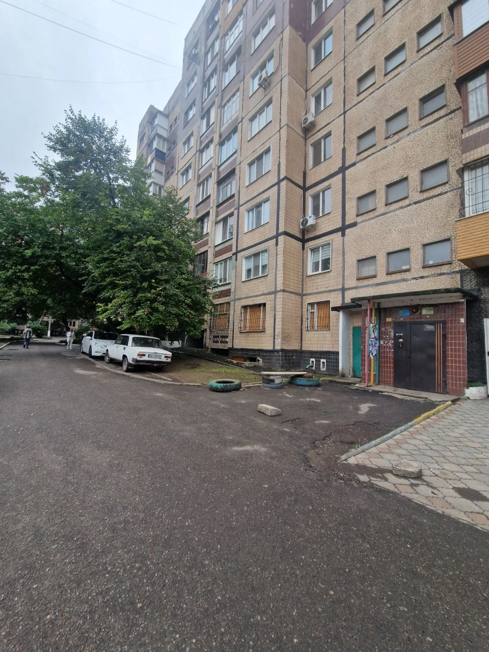 3-room apartment for sale in the Girsnytsky microdistrict!