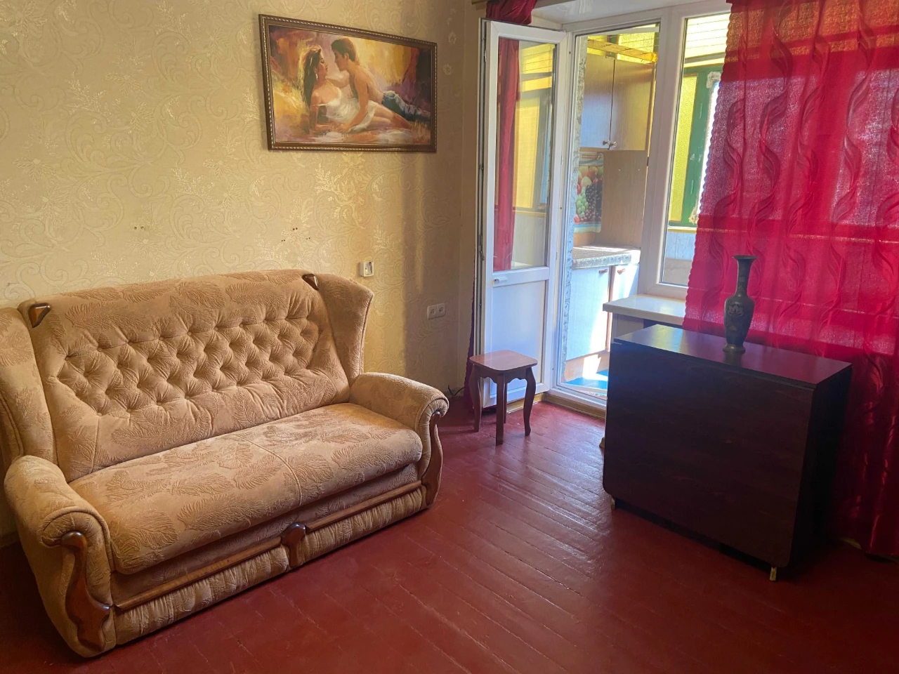 One-bedroom apartment for sale