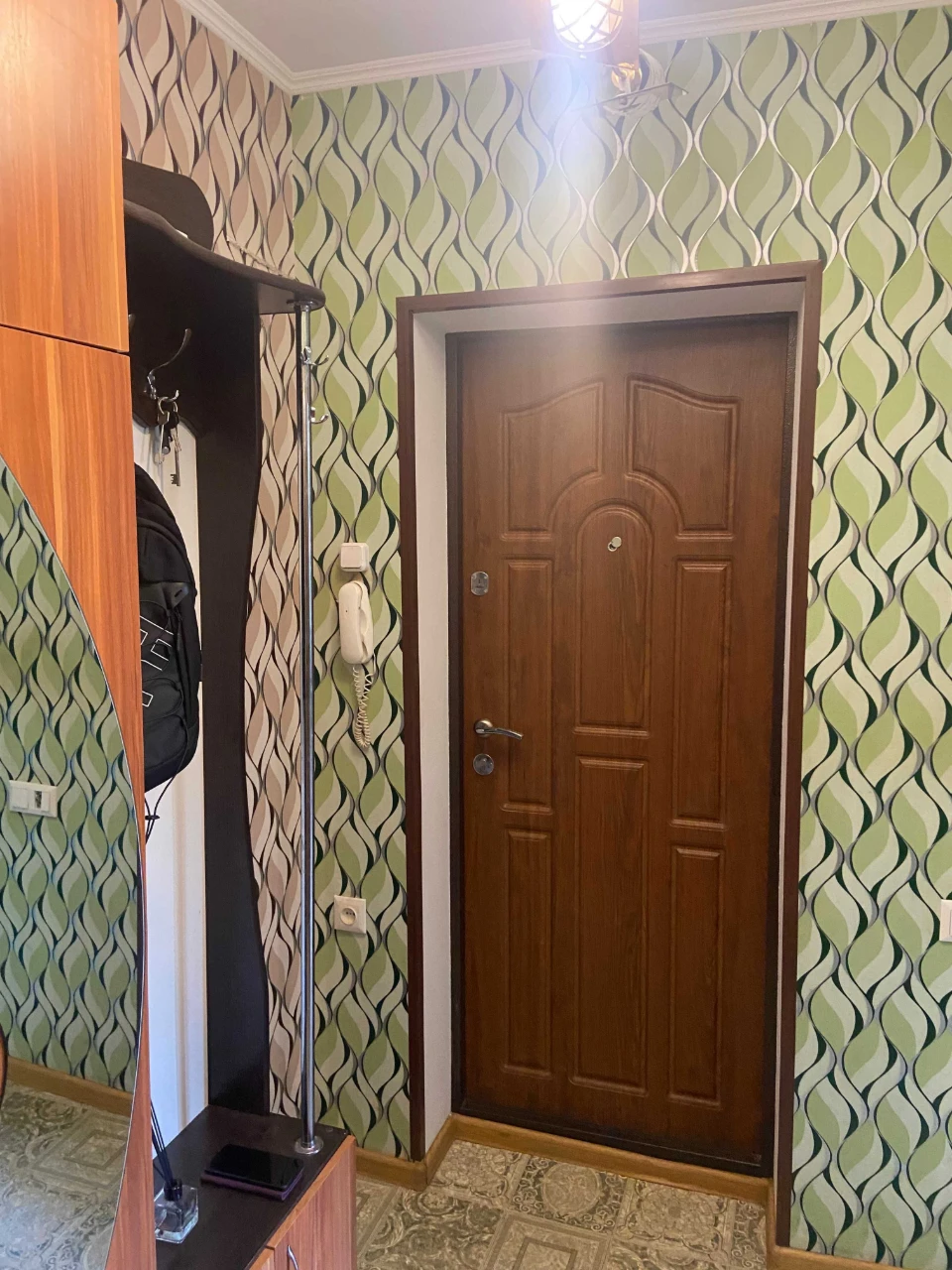One-bedroom apartment for sale