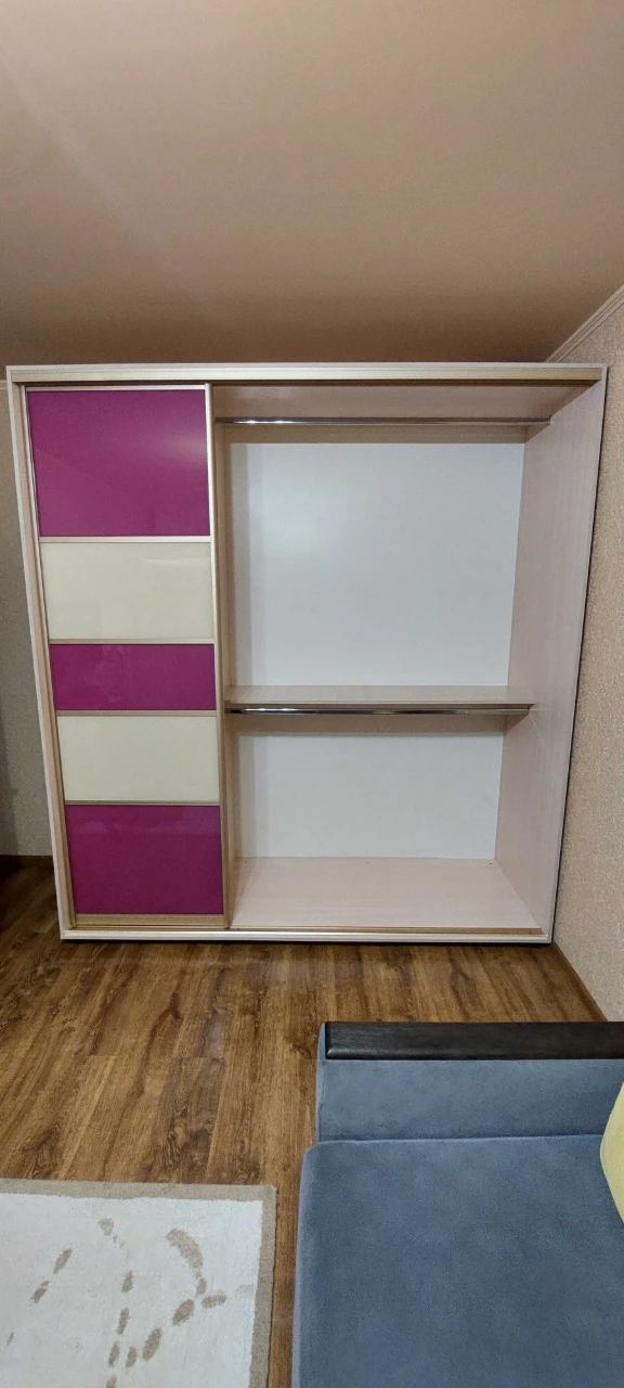 Sale of a 2-bedroom apartment with furniture/equipment. Eastern-2 available