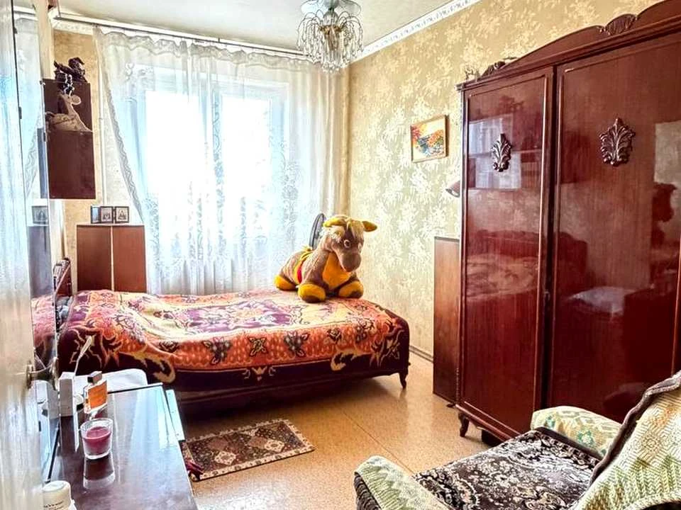 Квартира. Кривий Ріг, Свято-Миколаївська вулиця