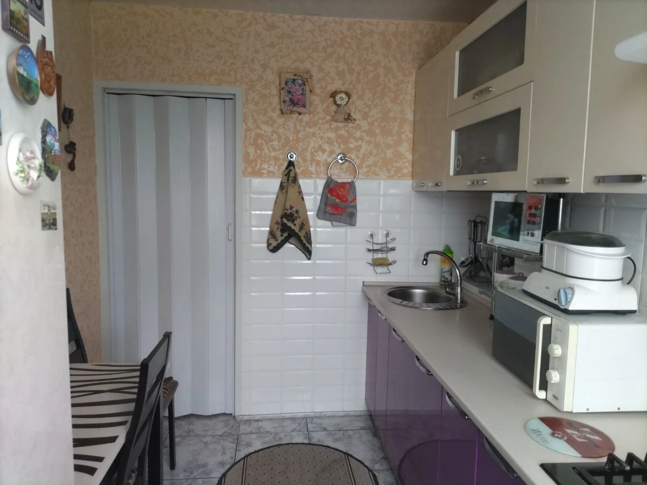 Продажа 2-комнатной квартиры на Дзержинском, по проспекту Мира 7 (хорош