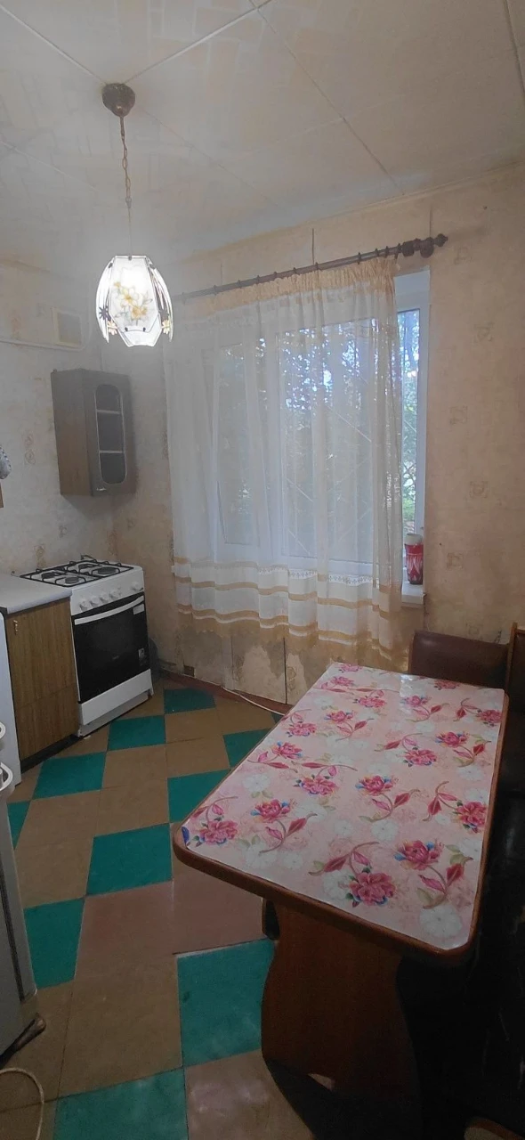 Sale of 1-room apartment on Steel Street, 1st district
