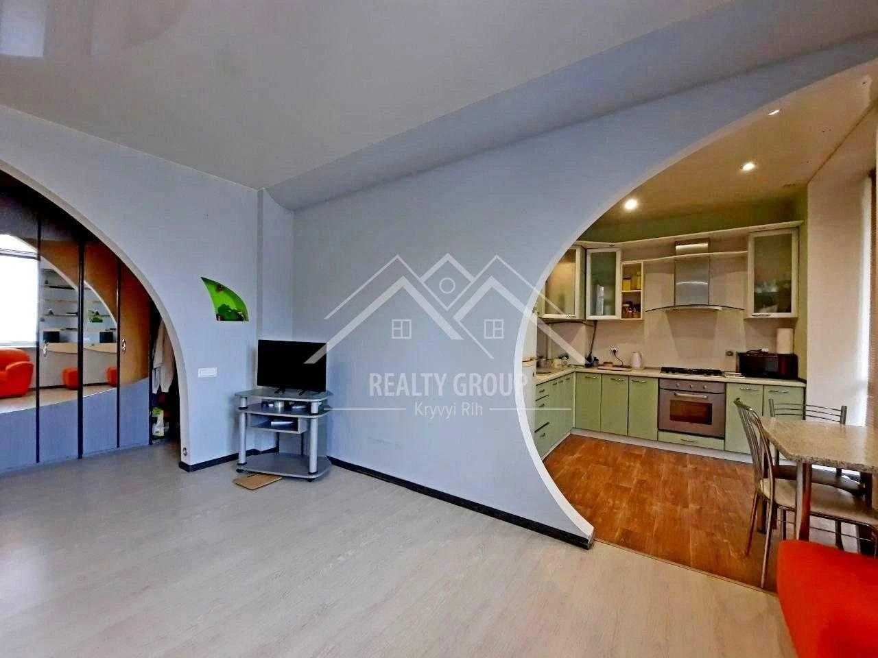 2-bedroom apartment for sale in the city center – 96th district!
