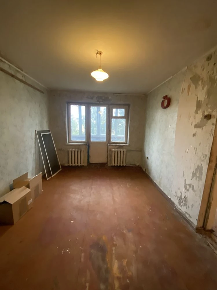Selling a one-bedroom apartment on 8 Gorbolnitsy!