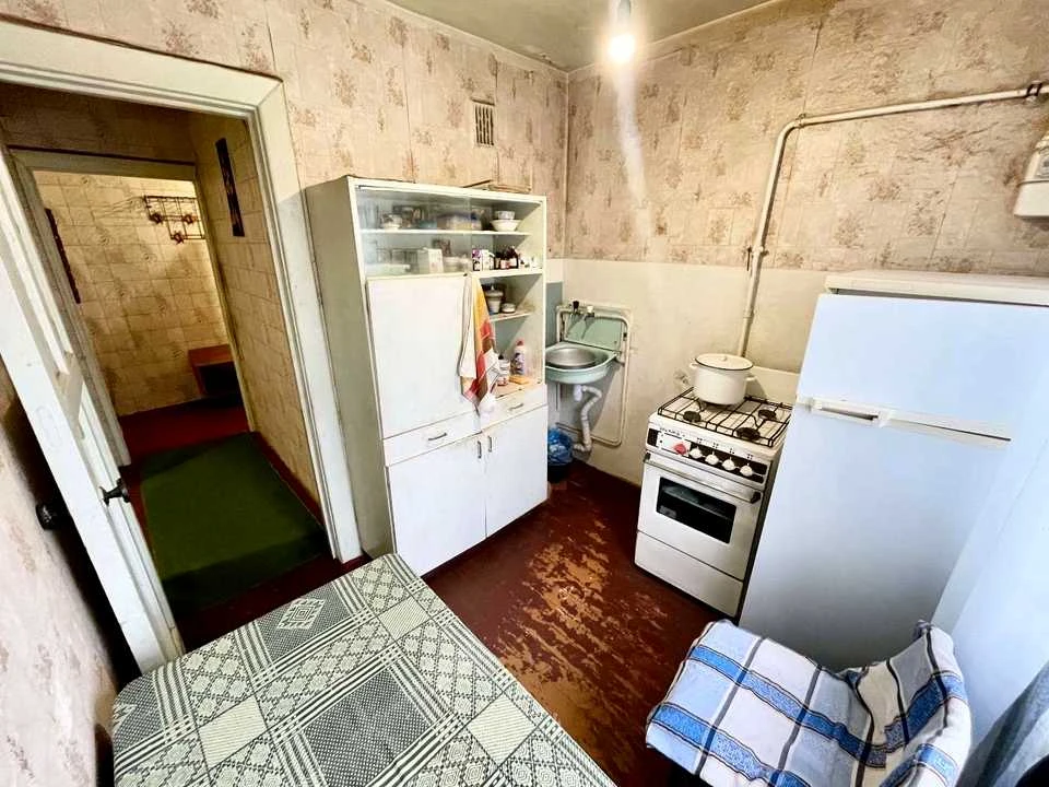Apartment. Kryvyi Rih, Kornya Rechmydila st. (Nogina)