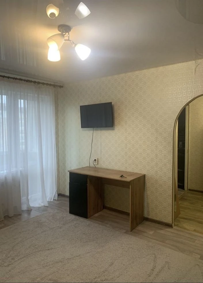 Продается уютная однокомнатная квартира на Сходнем 1