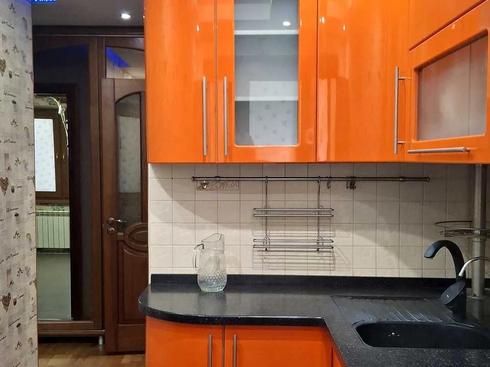 Apartment. Kryvyi Rih, Botanichna St. (Marshaka)