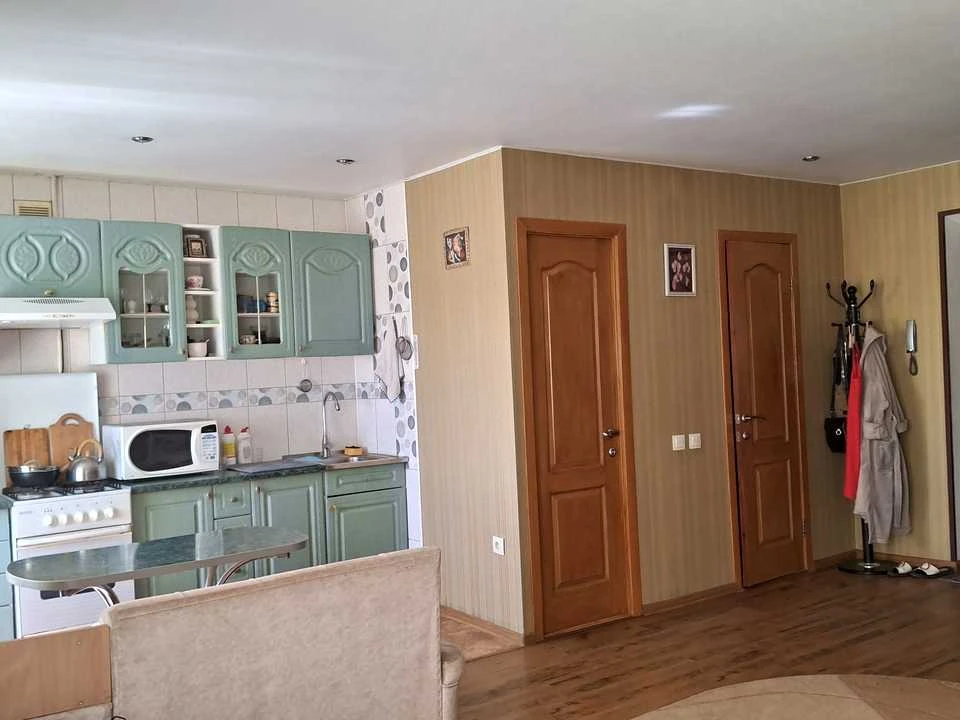 Квартира. Кривой Рог, улица Героев Мариуполя (Адмирала Головка)