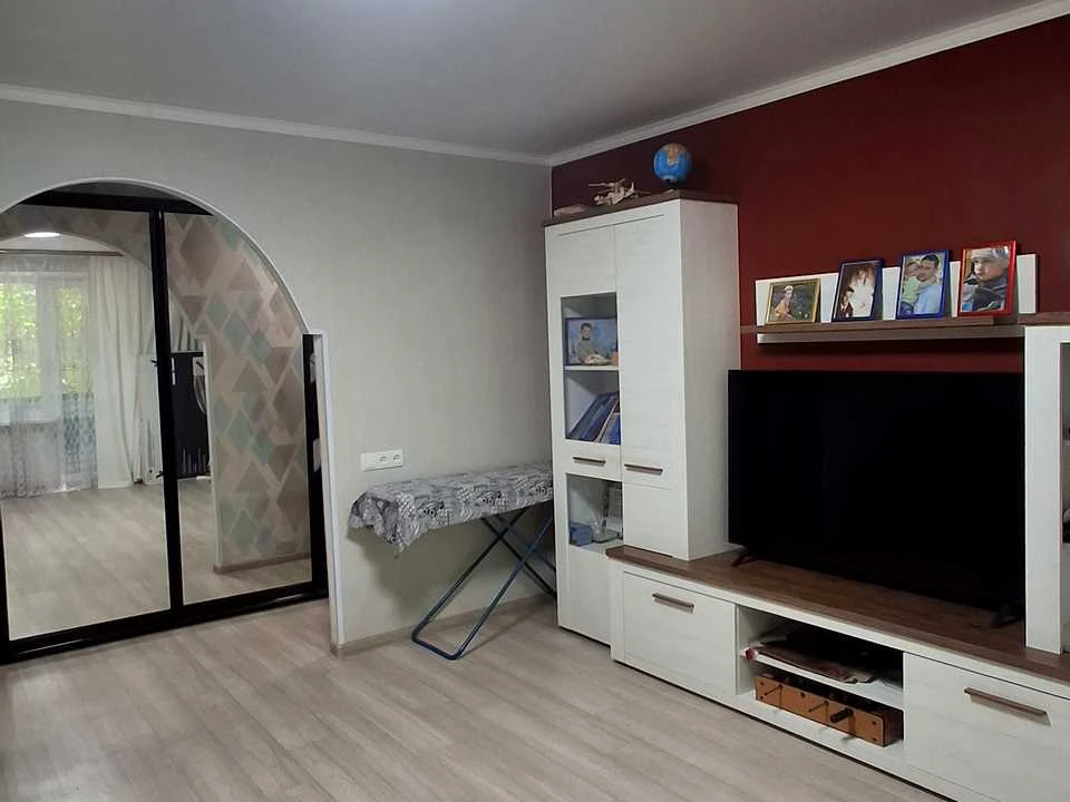 Apartment. Kryvyi Rih, Heroes of Mariupol Street (Admiral Golovk)