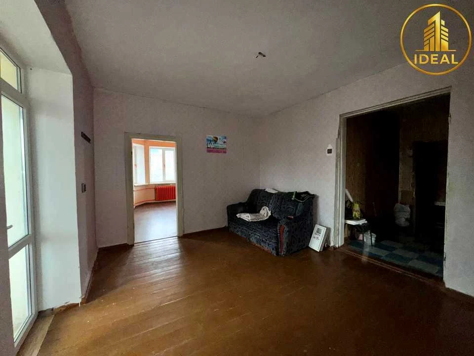Apartment. Kryvyi Rih, Boris Grynchenko St. (Dishynsky)