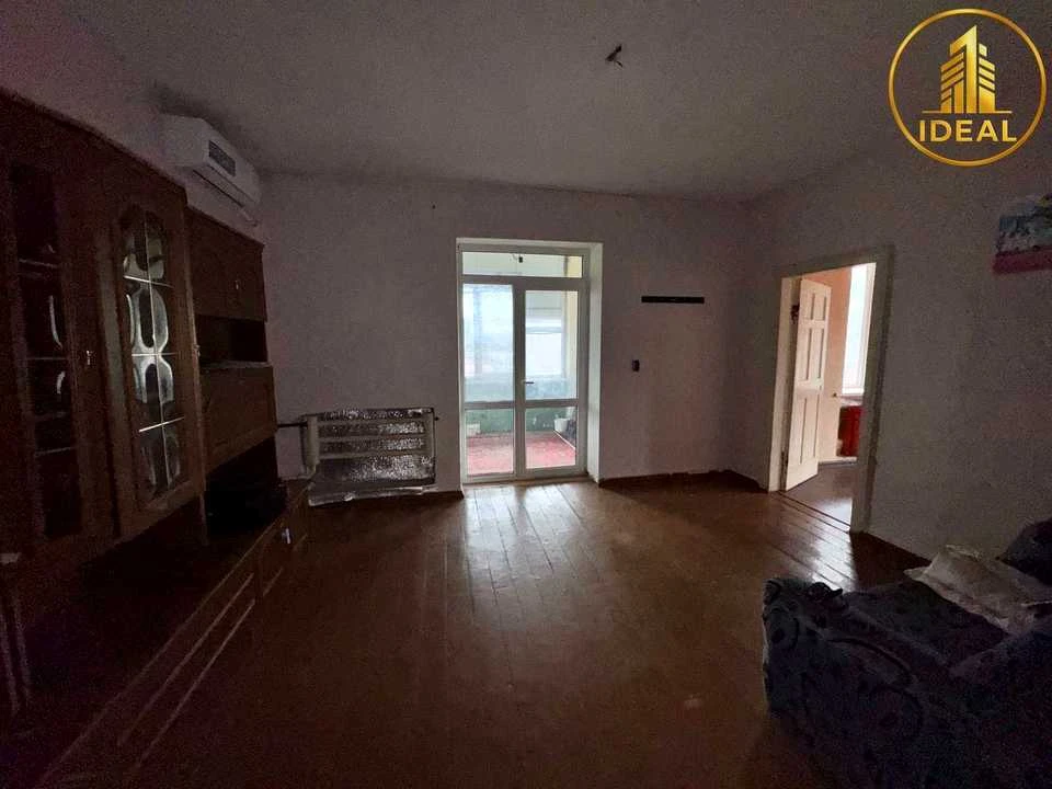 Apartment. Kryvyi Rih, Boris Grynchenko St. (Dishynsky)