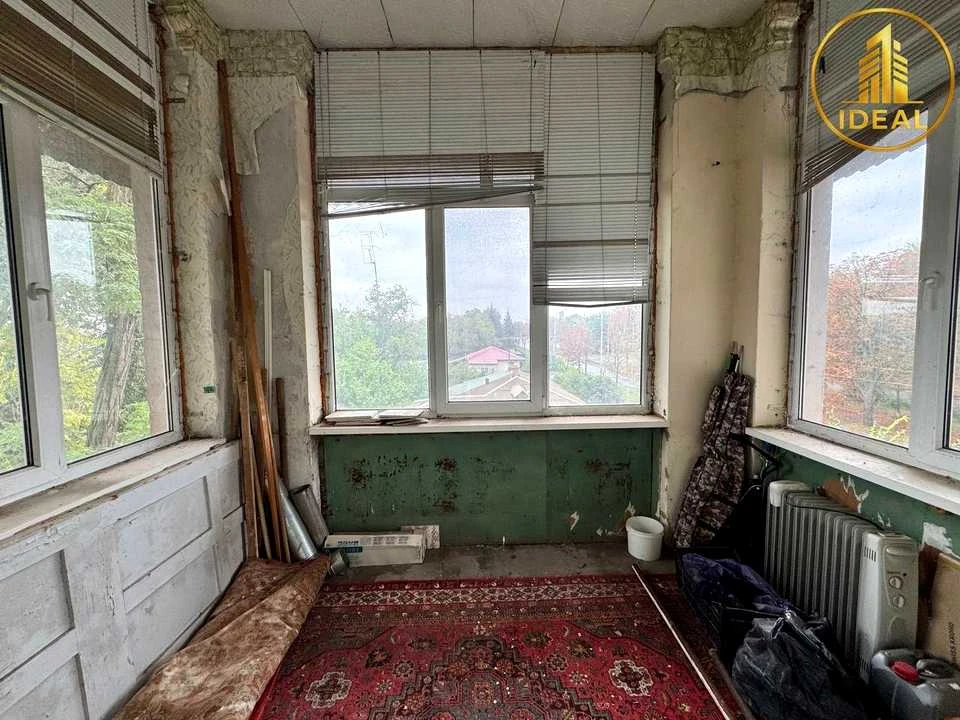 Apartment. Kryvyi Rih, Boris Grynchenko St. (Dishynsky)