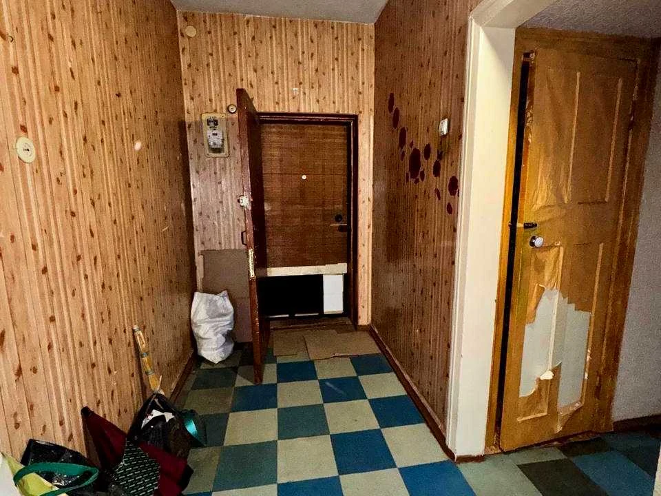 Apartment. Kryvyi Rih, Boris Grynchenko St. (Dishynsky)