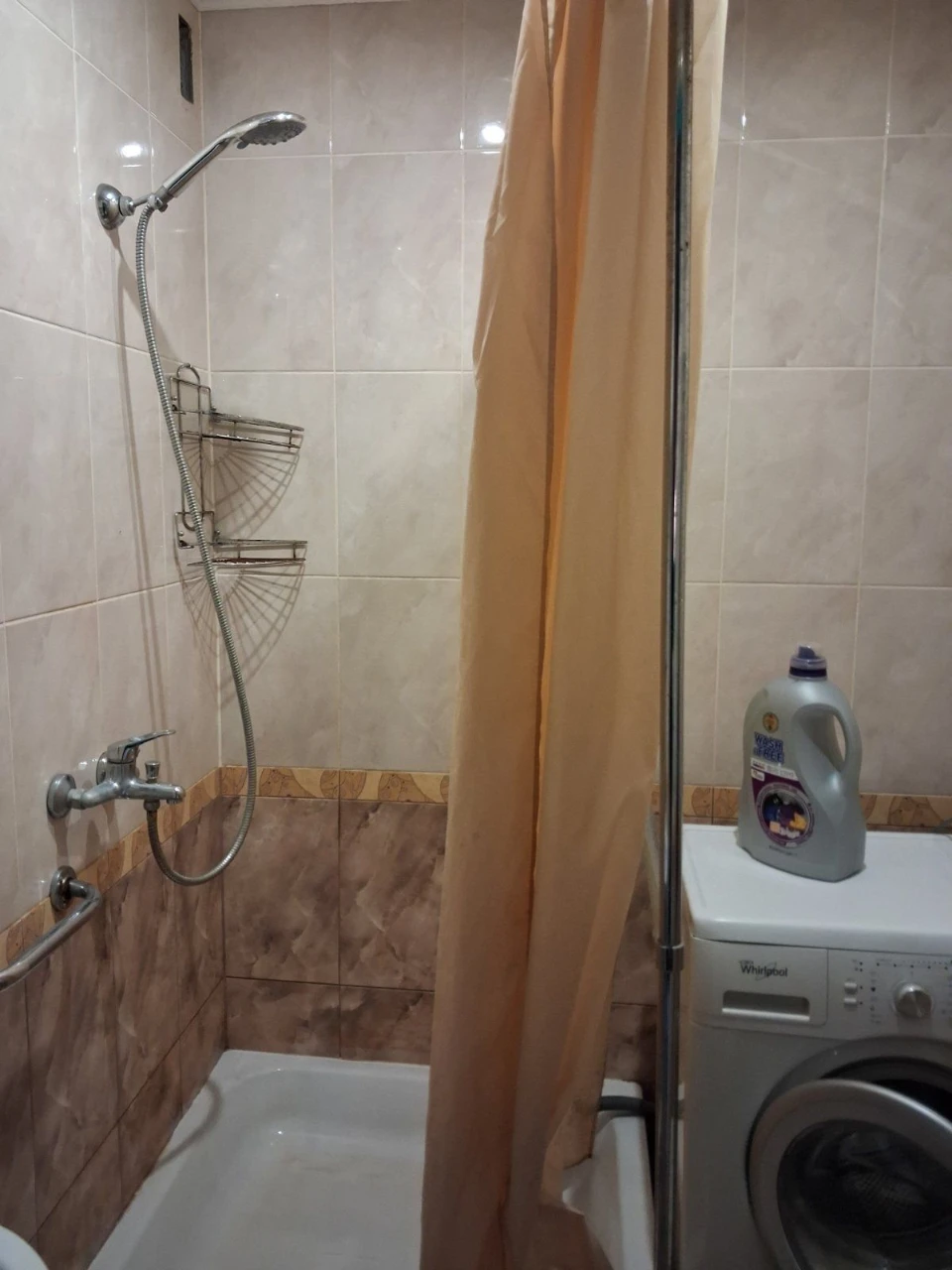 For Sale: 3-room Apartment, V. Velikogo (house style)