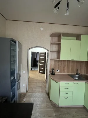 Под бизнес ! Красная линия! Продам 2х ком. «Сталинка» 57 кв.